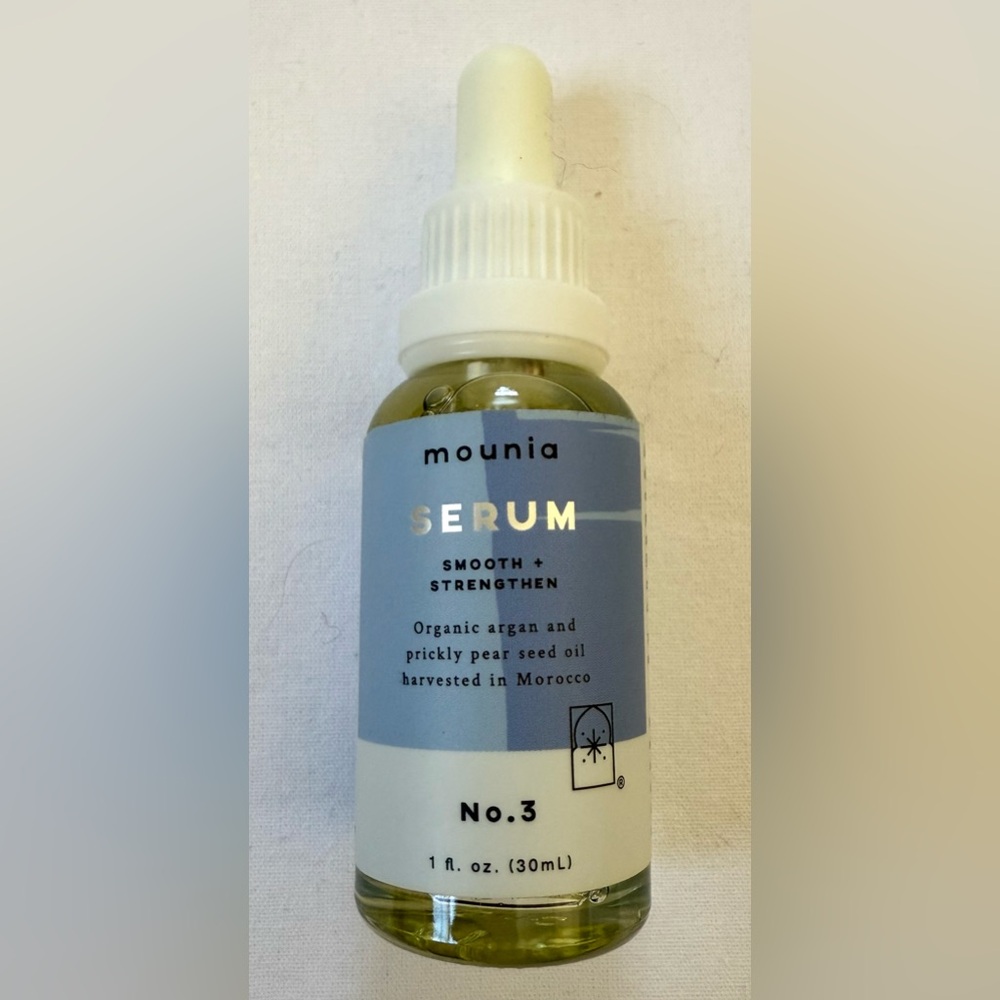 Mounia Hair Serum No.3 | Argan Oil Hair Treatment | Smooth + Strengthen - Picture 2 of 4